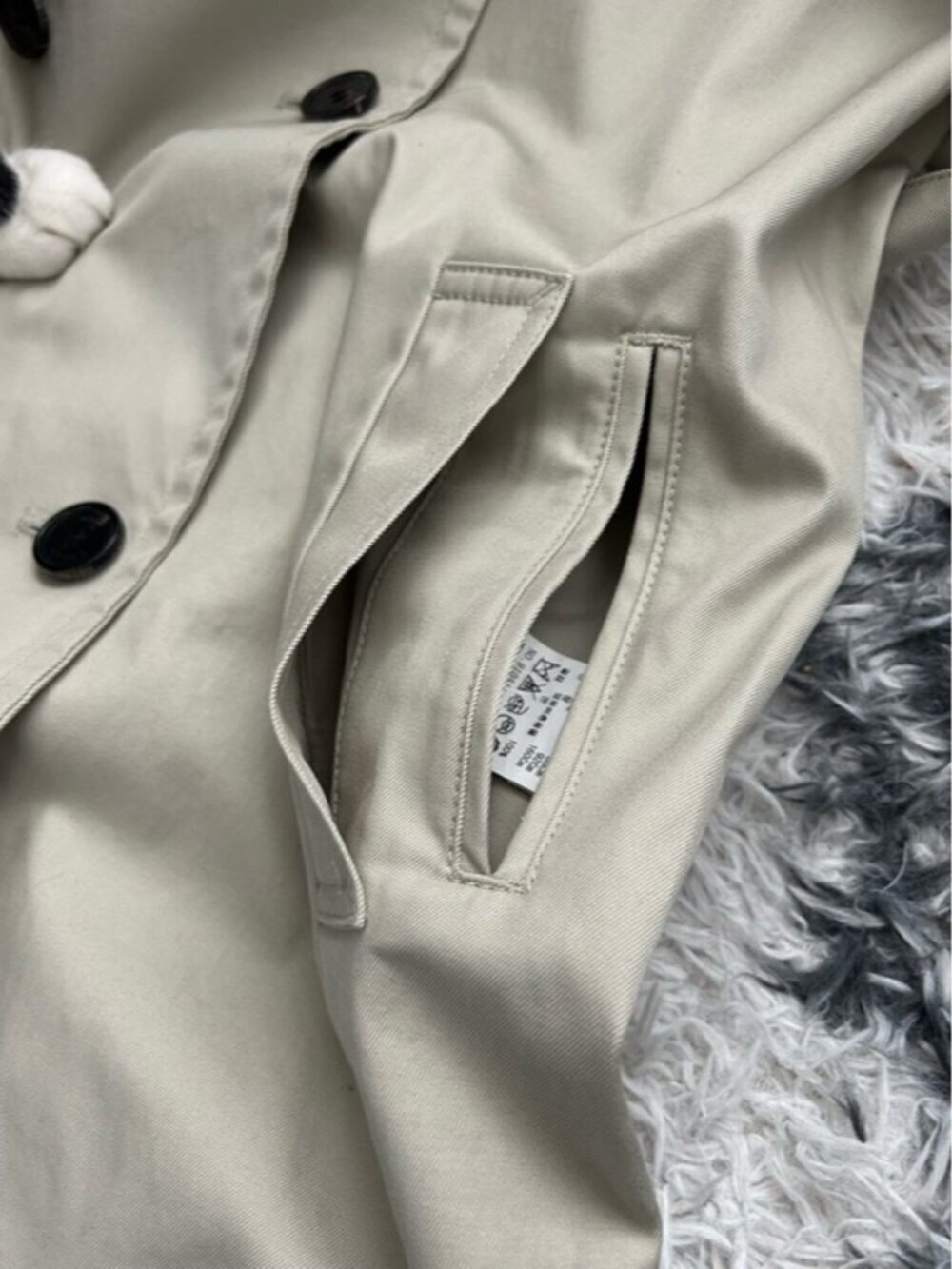 Tomboy Double Breasted Trench Vest - Picture 8 of 11